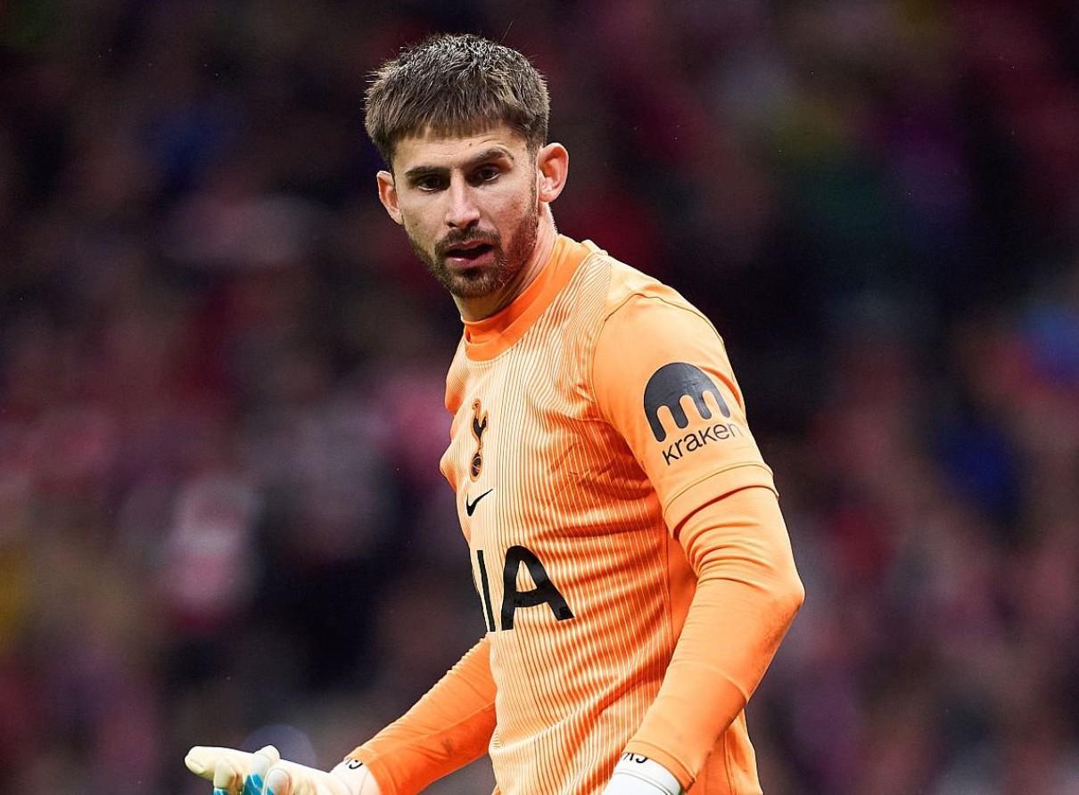 开云中国-跟队：国米很可能签维卡里奥取代索默，齐沃想要有经验的门将